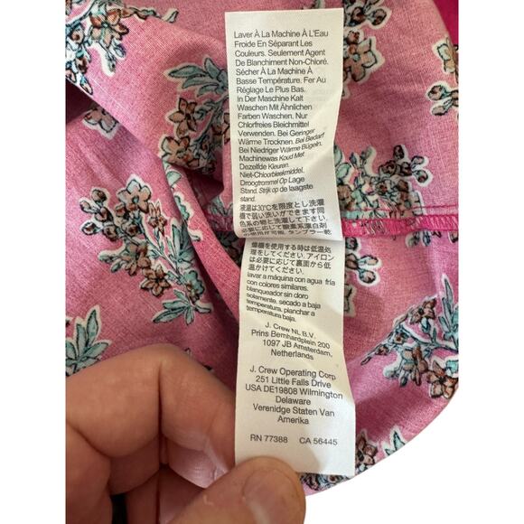 J. Crew Factory Printed Short Sleeve V-Neck Poplin Top Size XS Pink Floral - Picture 12 of 14